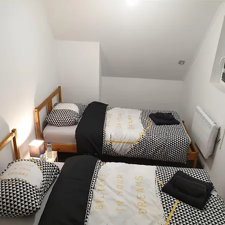 Les Hirondelles 69 Appartement *